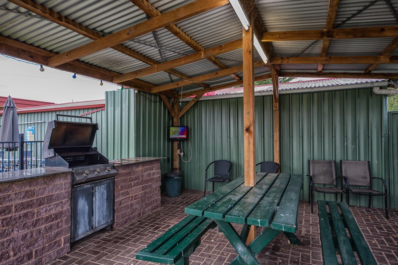 Heywood Motor Inn ภายนอก รูปภาพ